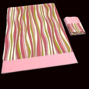 Vintage 70s Pink Green Wiggle Waves Pillowcase Set: Groovy Retro Mod Textile